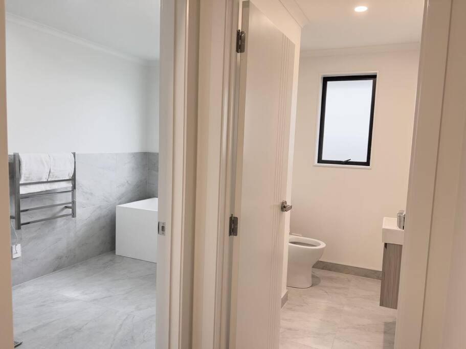 Rotorua Sunshine Brand New 4 Bedroom House Dış mekan fotoğraf