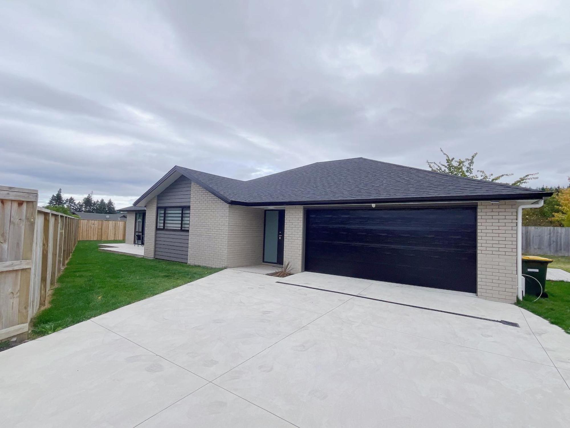 Rotorua Sunshine Brand New 4 Bedroom House Dış mekan fotoğraf